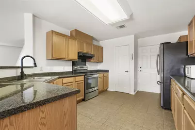 2010 Ashberry Trail, Georgetown, TX 78626 - Photo 4