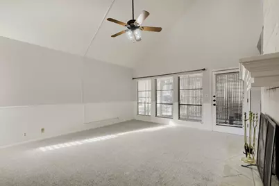 11 Casa Verde, Lakeway, TX 78734 - Photo 4