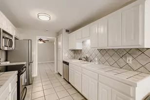 11 Casa Verde, Lakeway, TX 78734 - Photo 6