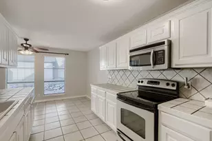 11 Casa Verde, Lakeway, TX 78734 - Photo 8