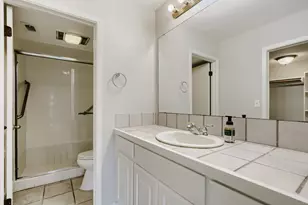 11 Casa Verde, Lakeway, TX 78734 - Photo 20