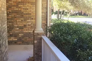 2905 Majestic Oaks Pass, Austin, TX 78732 - Photo 2