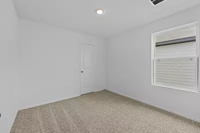 1039 Phantom Hill Boulevard, Buda, TX 78610 - Photo 24