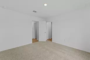 1039 Phantom Hl Blvd, Buda, TX 78610 - Photo 6