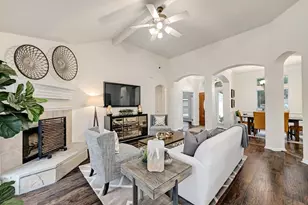 7 Muirfield Greens Cove, Lakeway, TX 78738 - Photo 4