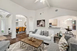 7 Muirfield Greens Cove, Lakeway, TX 78738 - Photo 6