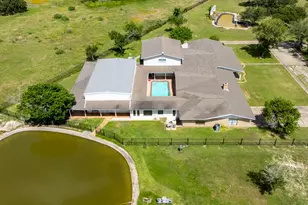 3345 E Austin St, Giddings, TX 78942 - Photo 40