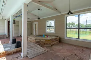 3345 E Austin St, Giddings, TX 78942 - Photo 8