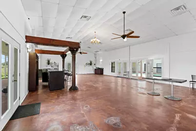 3345 E Austin Street, Giddings, TX 78942 - Photo 30