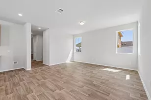 187 Cider Crk Dr, Elgin, TX 78621 - Photo 10
