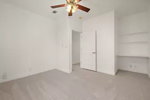 131 Molokini Dr, Bastrop, TX 78602 - Photo 28