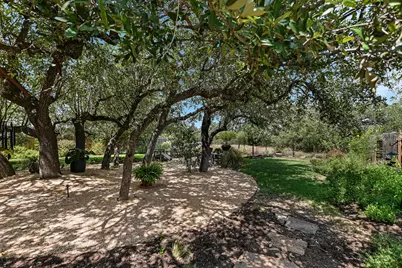 582 Peakside Circle, Dripping Springs, TX 78620 - Photo 34