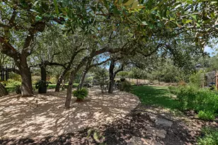 582 Peakside Cir, Dripping Springs, TX 78620 - Photo 34
