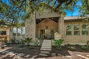 582 Peakside Cir, Dripping Springs, TX 78620 - Photo 32