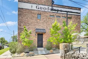 808 E Lydia St, Austin, TX 78702 - Photo 32