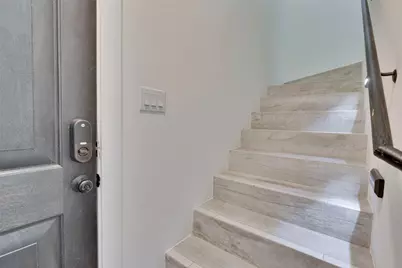 808 E Lydia Street, Austin, TX 78702 - Photo 38