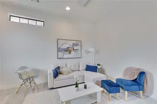 808 E Lydia St, Austin, TX 78702 - Photo 2