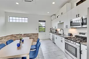 808 E Lydia St, Austin, TX 78702 - Photo 20