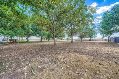 10026 Fm 1660, Hutto, TX 78634 - Photo 20