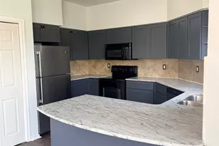 3404 American Dr, Lago Vista, TX 78645 - Photo 8