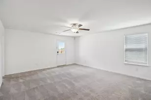 517 Riverdale Dr, Jarrell, TX 76537 - Photo 12