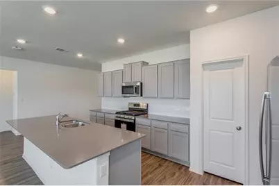 713 Mallow Road, Leander, TX 78641 - Photo 12