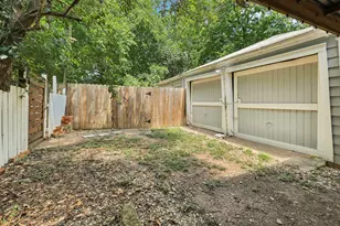 4907 Harmon Ave, Austin, TX 78751 - Photo 20