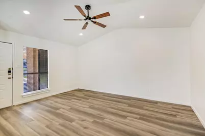 1402 Waterloo Trail #B, Austin, TX 78704 - Photo 4