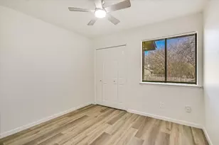 1402 Waterloo Tr, Austin, TX 78704 - Photo 14