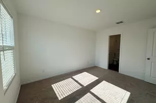 184 Chapel Beck Dr, Kyle, TX 78640 - Photo 12