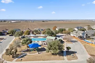 843 Avery Pkwy, New Braunfels, TX 78130 - Photo 22