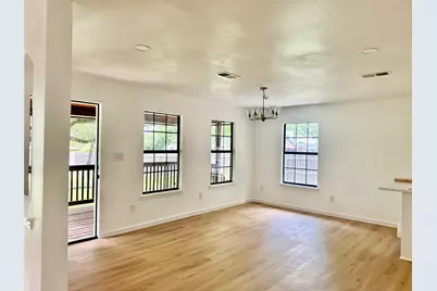 1612 Buttercup Road, Pflugerville, TX 78660 - Photo 8