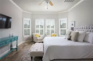 4100 Vinalopo Dr, Austin, TX 78738 - Photo 10