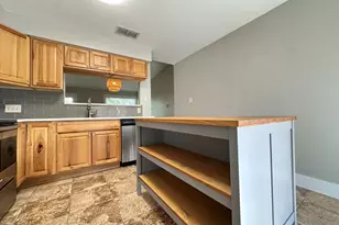 6713 West Gate Blvd, Austin, TX 78745 - Photo 4