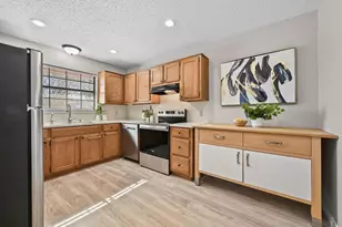 408 Village Ln, Buda, TX 78610 - Photo 10