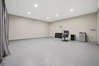 409 E Austin Avenue, Round Rock, TX 78664 - Photo 24