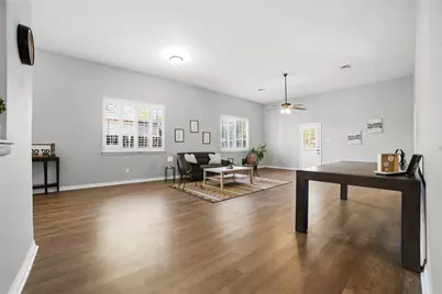 409 E Austin Avenue, Round Rock, TX 78664 - Photo 8