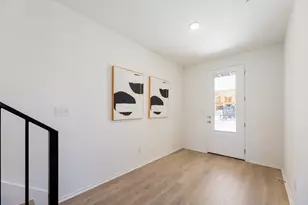 100 Tesla Cir, Round Rock, TX 78681 - Photo 4