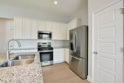 341 Gaida Loop, Georgetown, TX 78628 - Photo 18