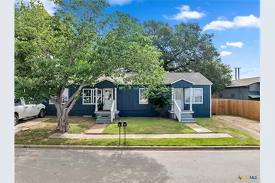 105 N Rhomberg Street, Burnet, TX 78611 - Photo 1