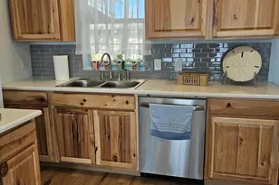 105 N Rhomberg St, Burnet, TX 78611 - Photo 12