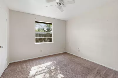 213 Indian Oak Drive, Bastrop, TX 78602 - Photo 8