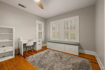 105 Laurel Lane, Austin, TX 78705 - Photo 18