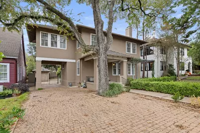 105 Laurel Lane, Austin, TX 78705 - Photo 2