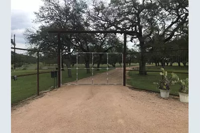 4239 County Road 336, Bertram, TX 78605 - Photo 2