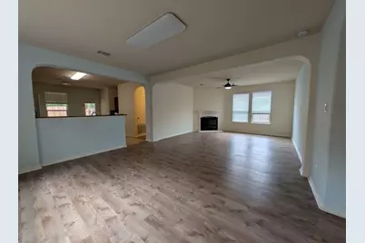 11901 Buzz Schneider Lane, Austin, TX 78748 - Photo 2