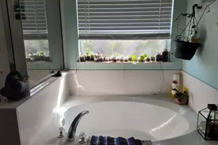 11901 Buzz Schneider Ln, Austin, TX 78748 - Photo 10