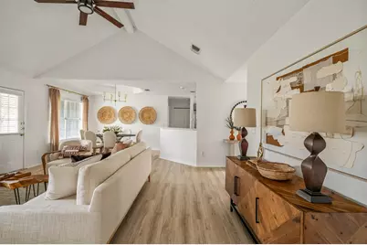 1319 Summerwood Drive, New Braunfels, TX 78130 - Photo 4