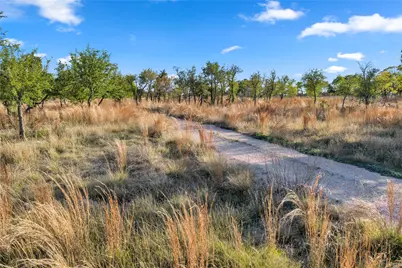 104 County Road 323A, Liberty Hill, TX 78642 - Photo 8