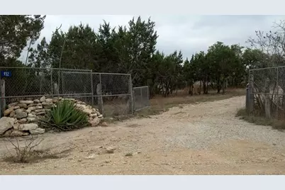 932 High Country, Blanco, TX 78606 - Photo 6